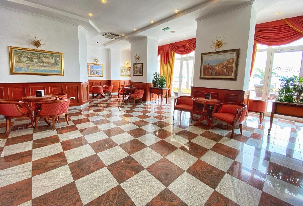 Hotel Savoy โอปาติยา ภายนอก รูปภาพ