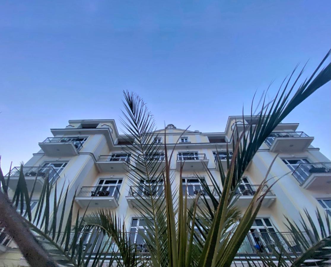 Hotel Savoy โอปาติยา ภายนอก รูปภาพ